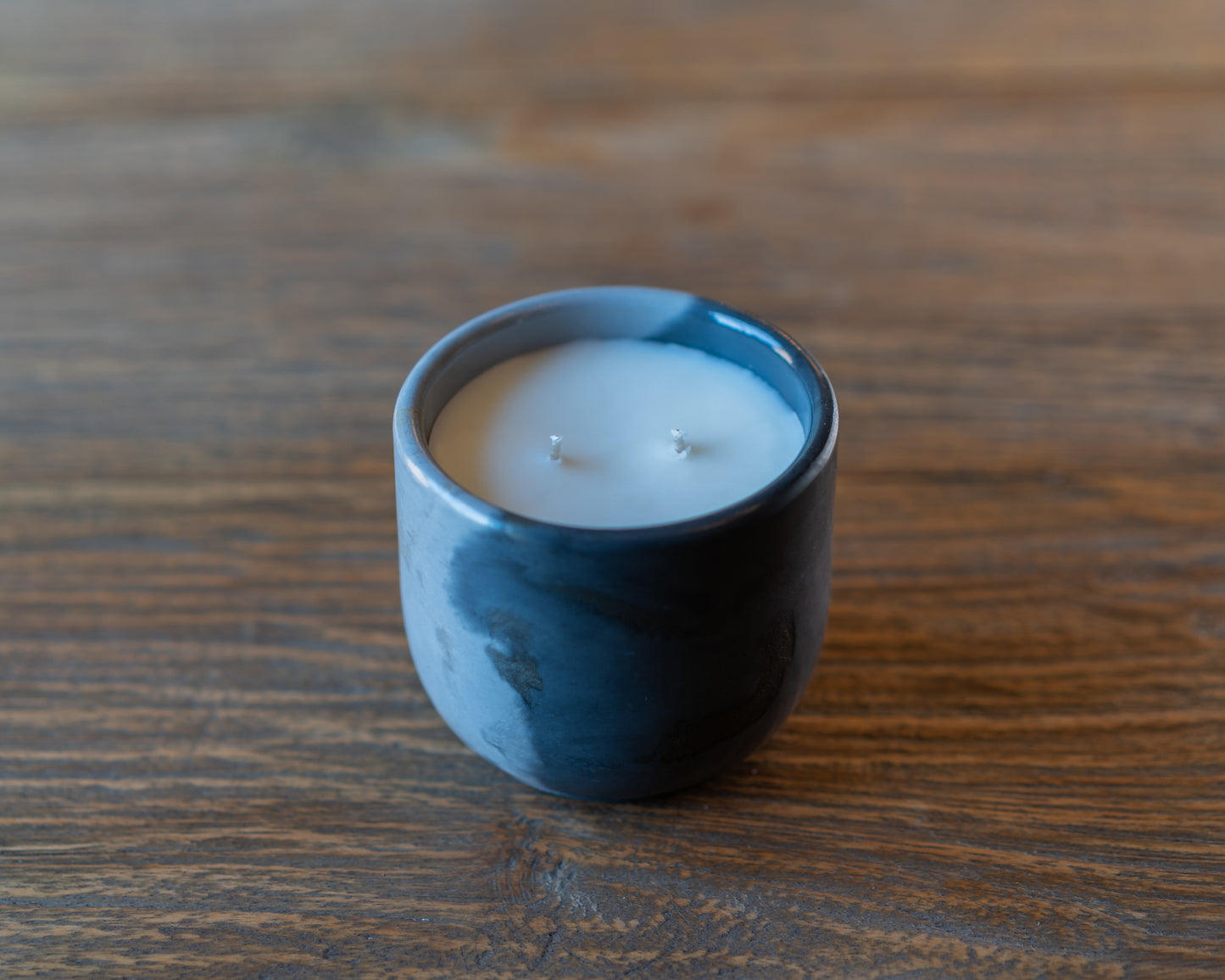 ThunderstormCapture the electrifying essence of a powerful storm with “Thunderstorm.” Intentionally crafted to evoke the invigorating atmosphere of a stormy night, this candle fcandleeye of roseeye of roseThunderstorm